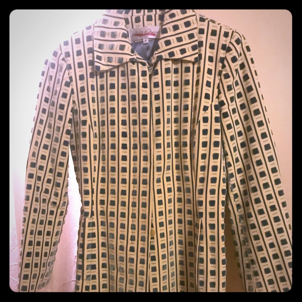 FALL SALE Stunning coat with velvet embellishments